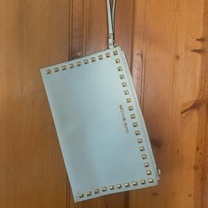 Micheal Kors Wristlet